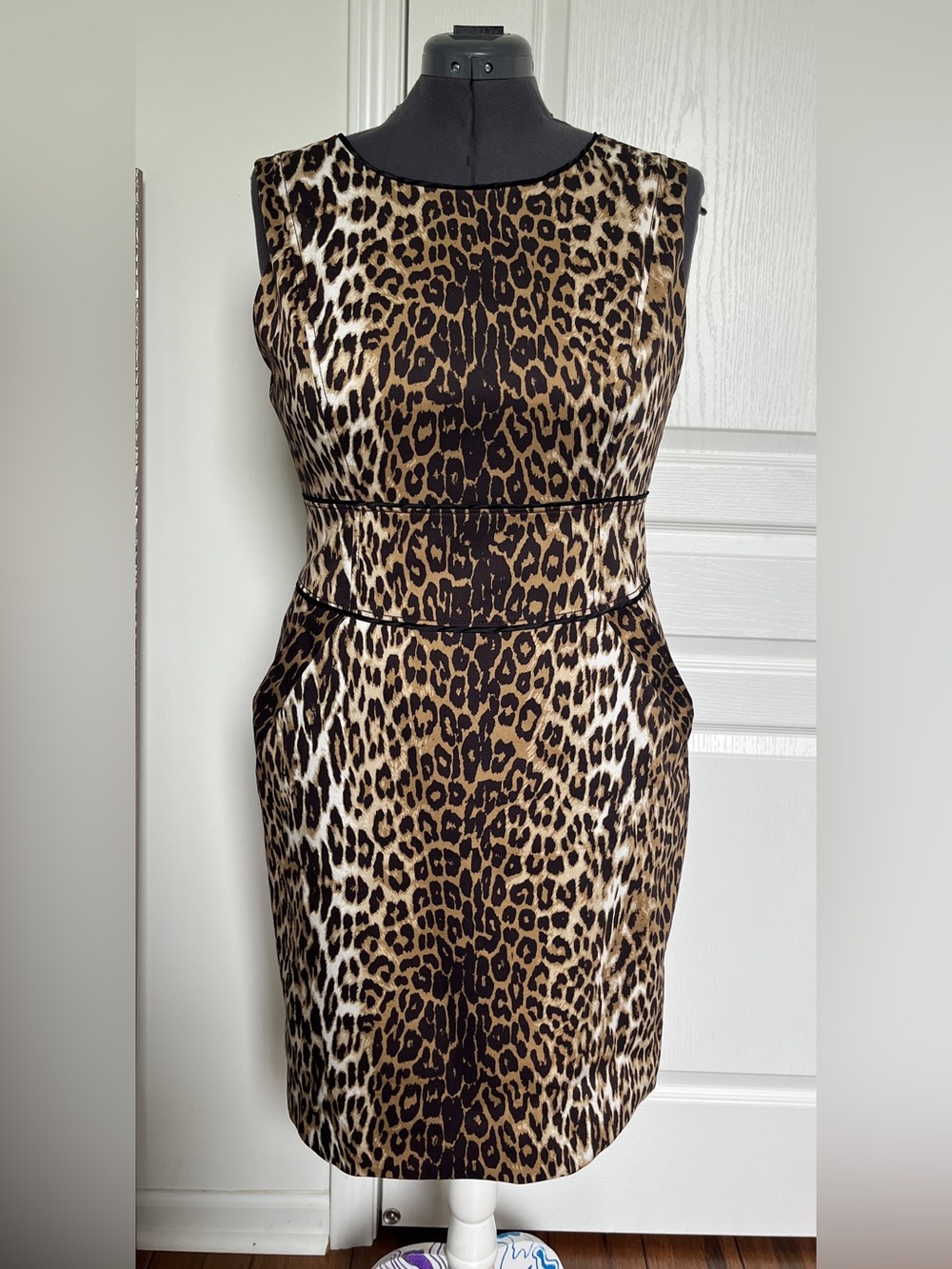 T Tahari Leopard Print Sheath Dress - Brown and Black